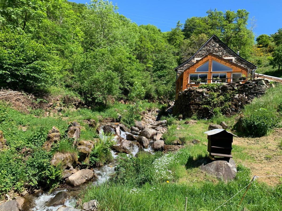 Chambres D'Hotes Le Lepadou-Bas Saint-Chely-d'Aubrac Exterior photo