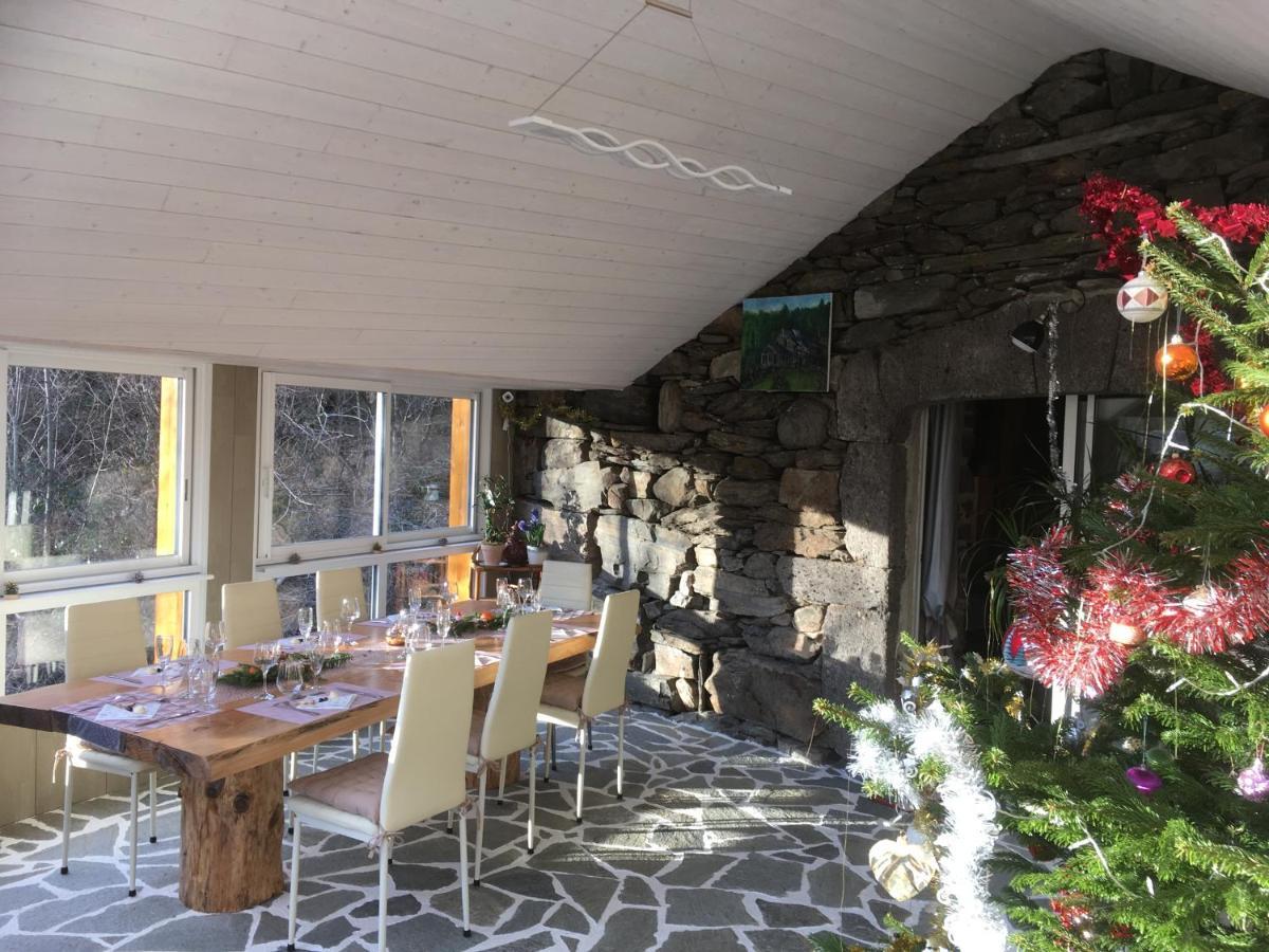 Chambres D'Hotes Le Lepadou-Bas Saint-Chely-d'Aubrac Exterior photo