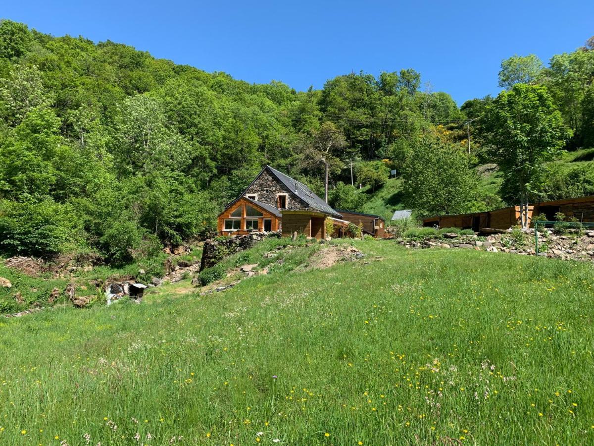 Chambres D'Hotes Le Lepadou-Bas Saint-Chely-d'Aubrac Exterior photo