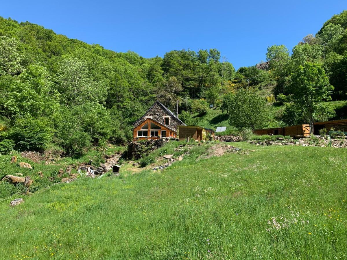Chambres D'Hotes Le Lepadou-Bas Saint-Chely-d'Aubrac Exterior photo